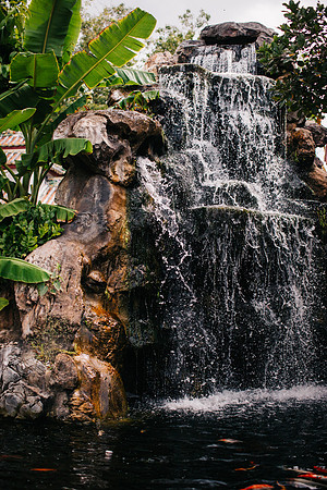 little waterfall or big waterfall?